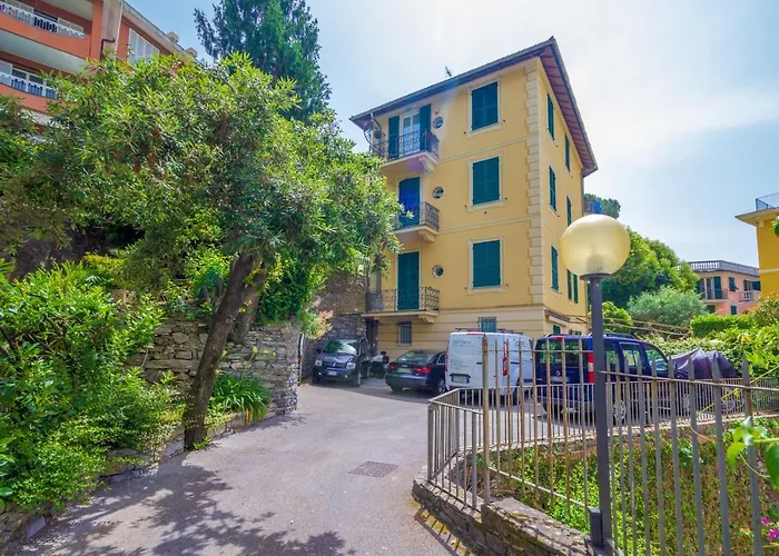 Casa Claudia Relax Con Patio E Parcheggio Апартаменты *